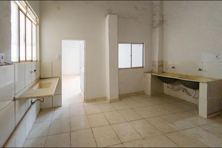 Casa à venda com 80m², 1 quarto e sem vaga Casa à venda com 80m², 1 quarto e sem vagaCozinha