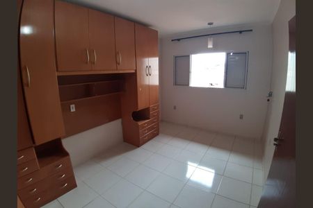 Casa à venda com 200m², 3 quartos e 8 vagas Casa à venda com 200m², 3 quartos e 8 vagasFoto 13