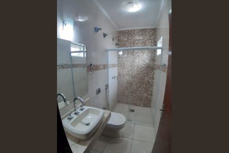 Casa à venda com 200m², 3 quartos e 8 vagas Casa à venda com 200m², 3 quartos e 8 vagasFoto 10