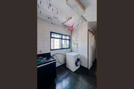 Apartamento à venda com 240m², 4 quartos e 3 vagasÁrea de Serviço