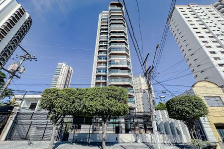 Apartamento à venda com 240m², 4 quartos e 3 vagasFachada