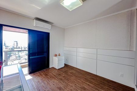 Apartamento à venda com 240m², 4 quartos e 3 vagasSuíte 3