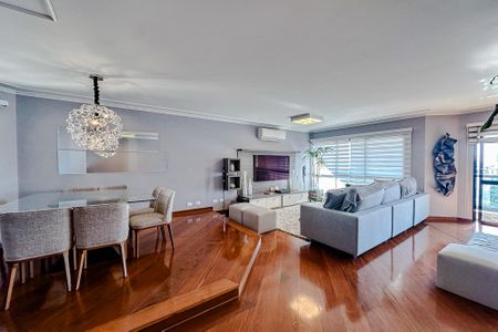 Apartamento à venda com 240m², 4 quartos e 3 vagasSala