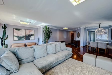 Apartamento à venda com 240m², 4 quartos e 3 vagasSala