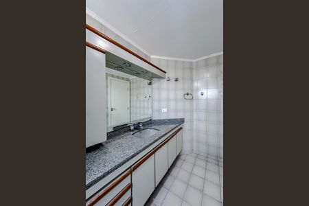 Apartamento à venda com 240m², 4 quartos e 3 vagasBanheiro da Suíte 3