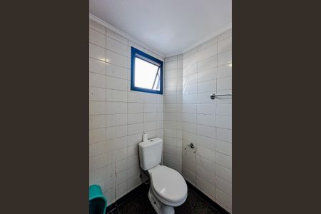 Apartamento à venda com 240m², 4 quartos e 3 vagasBanheiro de serviço