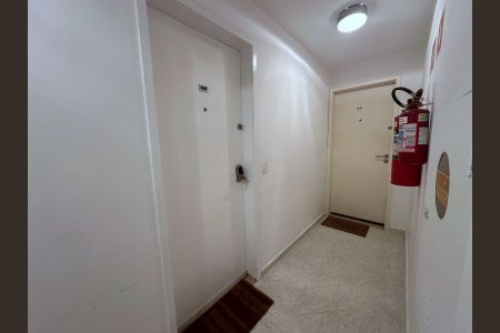 Apartamento à venda com 58m², 1 quarto e 1 vaga Apartamento à venda com 58m², 1 quarto e 1 vagaEntrada