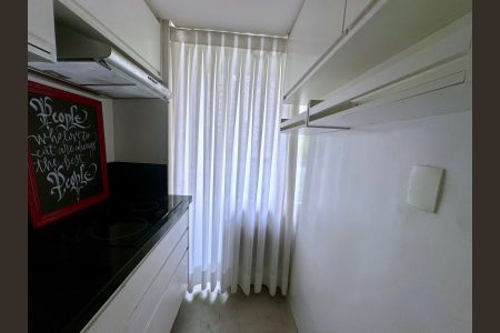 Apartamento à venda com 58m², 1 quarto e 1 vaga Apartamento à venda com 58m², 1 quarto e 1 vagaCozinha