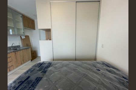 Apartamento à venda com 24m², 1 quarto e 1 vaga Apartamento à venda com 24m², 1 quarto e 1 vagaStudio