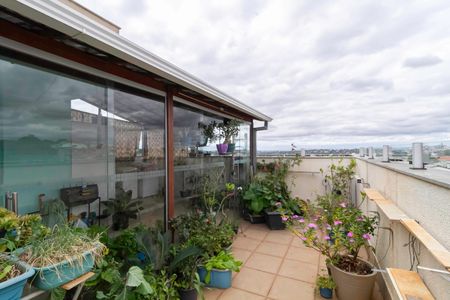 Apartamento à venda com 140m², 3 quartos e 1 vagaCobertura