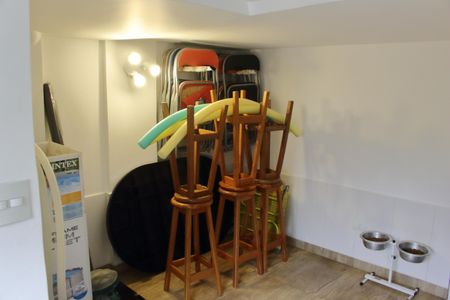 Casa à venda com 280m², 4 quartos e 3 vagasQuarto de Serviço