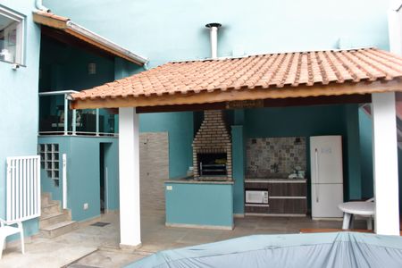 Casa à venda com 280m², 4 quartos e 3 vagasChurrasqueira
