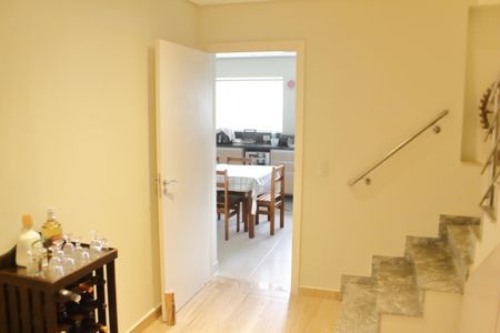 Casa à venda com 280m², 4 quartos e 3 vagasSaleta