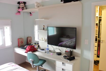 Casa à venda com 280m², 4 quartos e 3 vagasSuíte 1