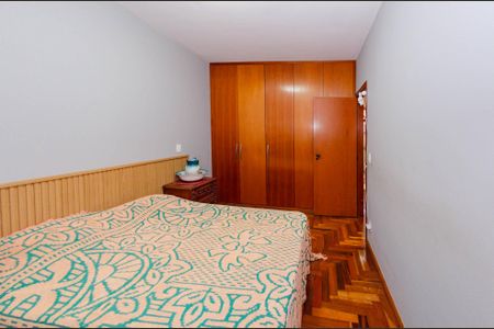 Casa à venda com 110m², 3 quartos e 2 vagas Casa à venda com 110m², 3 quartos e 2 vagasSuíte