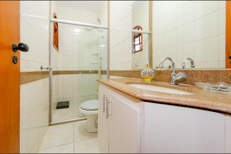 Casa à venda com 110m², 3 quartos e 2 vagas Casa à venda com 110m², 3 quartos e 2 vagasBanheiro suíte