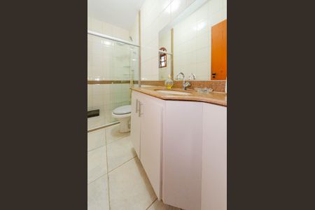 Casa à venda com 110m², 3 quartos e 2 vagas Casa à venda com 110m², 3 quartos e 2 vagasBanheiro suíte