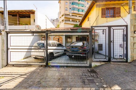 Casa à venda com 110m², 3 quartos e 2 vagas Casa à venda com 110m², 3 quartos e 2 vagasFachada