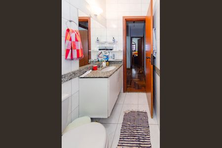 Casa à venda com 110m², 3 quartos e 2 vagas Casa à venda com 110m², 3 quartos e 2 vagasBanheiro