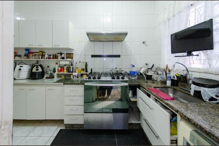 Casa à venda com 110m², 3 quartos e 2 vagas Casa à venda com 110m², 3 quartos e 2 vagasCozinha