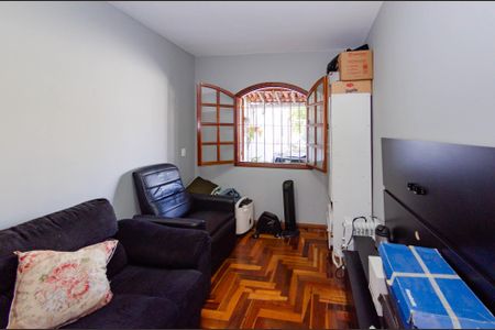 Casa à venda com 110m², 3 quartos e 2 vagas Casa à venda com 110m², 3 quartos e 2 vagasQuarto 1