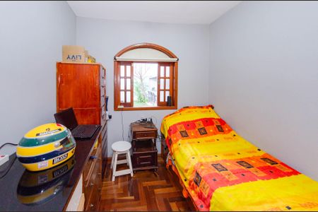 Casa à venda com 110m², 3 quartos e 2 vagas Casa à venda com 110m², 3 quartos e 2 vagasQuarto 2