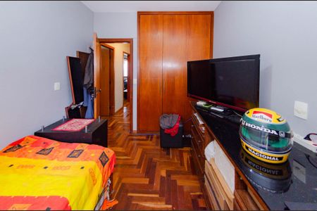 Casa à venda com 110m², 3 quartos e 2 vagas Casa à venda com 110m², 3 quartos e 2 vagasQuarto 2