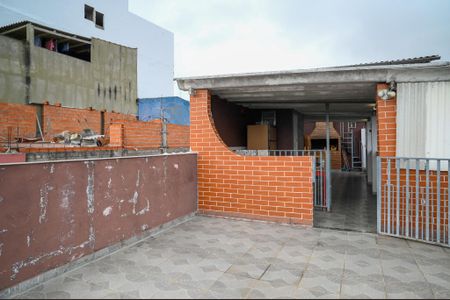 Casa à venda com 225m², 5 quartos e 2 vagas Casa à venda com 225m², 5 quartos e 2 vagasTerraço 1