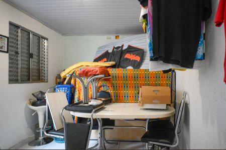 Casa à venda com 225m², 5 quartos e 2 vagas Casa à venda com 225m², 5 quartos e 2 vagasQuarto 5 - Suite