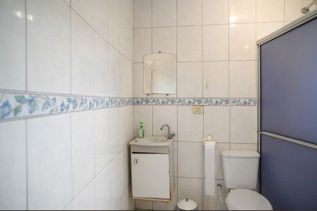 Casa à venda com 225m², 5 quartos e 2 vagas Casa à venda com 225m², 5 quartos e 2 vagasBanheiro da Suíte 5