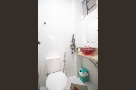 Casa de condomínio para alugar com 65m², 2 quartos e 1 vaga Casa de condomínio para alugar com 65m², 2 quartos e 1 vagaBanheiro 2