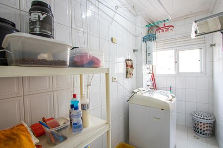 Apartamento à venda com 72m², 3 quartos e 1 vagaÁrea de serviço