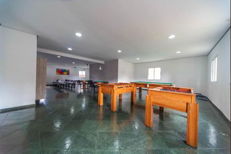 Apartamento à venda com 72m², 3 quartos e 1 vagaÁrea comum - Espaço de jogos