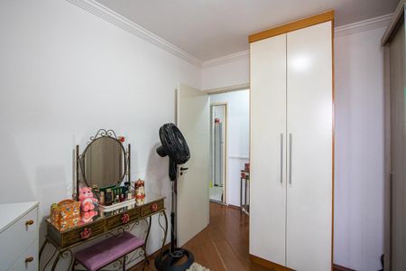 Apartamento à venda com 72m², 3 quartos e 1 vagaQuarto 2