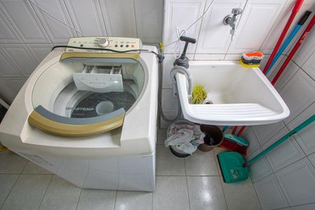 Apartamento à venda com 72m², 3 quartos e 1 vagaÁrea de serviço