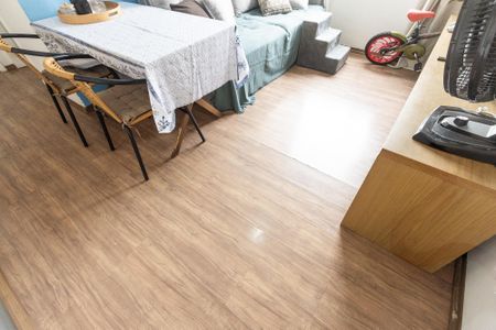 Apartamento à venda com 57m², 2 quartos e 1 vaga Apartamento à venda com 57m², 2 quartos e 1 vagaSala