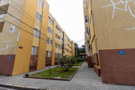 Apartamento à venda com 57m², 2 quartos e 1 vaga Apartamento à venda com 57m², 2 quartos e 1 vagaFachada do bloco