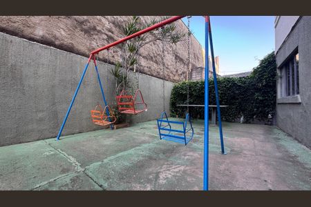 Apartamento à venda com 94m², 3 quartos e 2 vagas Apartamento à venda com 94m², 3 quartos e 2 vagasÁrea comum - Playground
