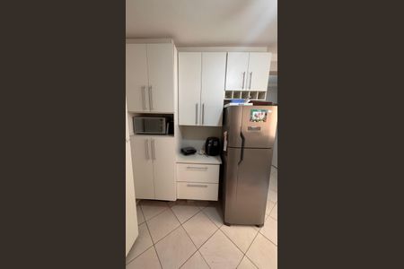 Apartamento à venda com 94m², 3 quartos e 2 vagas Apartamento à venda com 94m², 3 quartos e 2 vagasCozinha