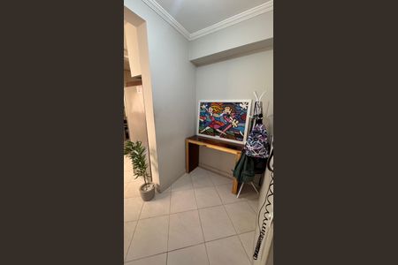 Apartamento à venda com 94m², 3 quartos e 2 vagas Apartamento à venda com 94m², 3 quartos e 2 vagasHall de entrada