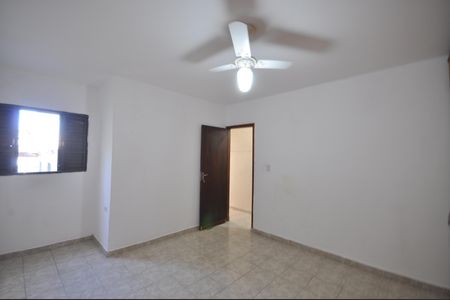 Casa à venda com 120m², 4 quartos e 2 vagasQuarto 4