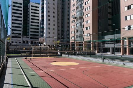 Apartamento à venda com 120m², 3 quartos e 2 vagas Apartamento à venda com 120m², 3 quartos e 2 vagasÁrea comum - Quadra Esportiva