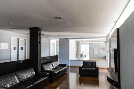 Apartamento à venda com 120m², 3 quartos e 2 vagas Apartamento à venda com 120m², 3 quartos e 2 vagasÁrea comum - Salão de festas