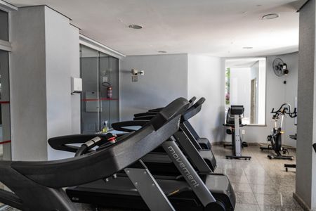 Apartamento à venda com 120m², 3 quartos e 2 vagas Apartamento à venda com 120m², 3 quartos e 2 vagasÁrea comum - Academia