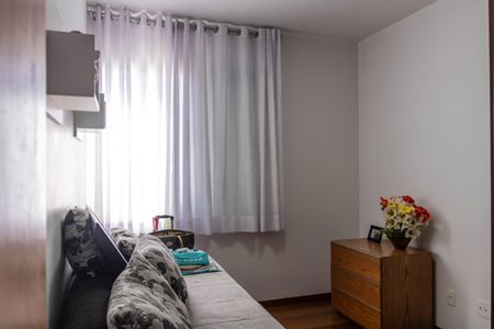Apartamento à venda com 120m², 3 quartos e 2 vagas Apartamento à venda com 120m², 3 quartos e 2 vagasQuarto 1