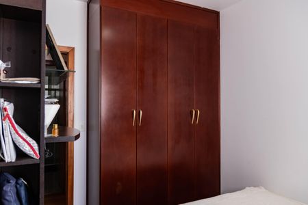 Apartamento à venda com 120m², 3 quartos e 2 vagas Apartamento à venda com 120m², 3 quartos e 2 vagasQuarto 2