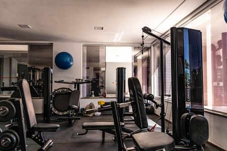 Apartamento à venda com 120m², 3 quartos e 2 vagas Apartamento à venda com 120m², 3 quartos e 2 vagasÁrea comum - Academia