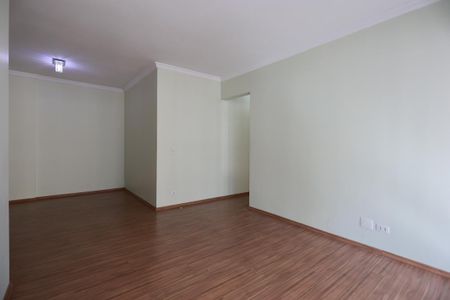 Apartamento à venda com 75m², 2 quartos e 1 vaga Apartamento à venda com 75m², 2 quartos e 1 vagaSala