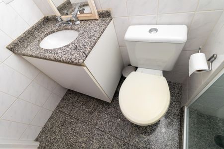 Apartamento à venda com 55m², 2 quartos e 2 vagas Apartamento à venda com 55m², 2 quartos e 2 vagasBanheiro