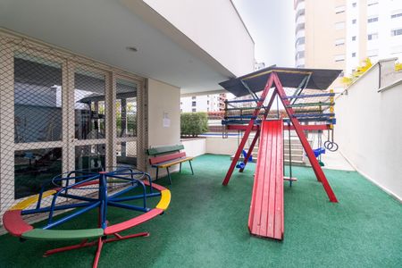 Apartamento à venda com 55m², 2 quartos e 2 vagas Apartamento à venda com 55m², 2 quartos e 2 vagasÁrea Comum - Playground